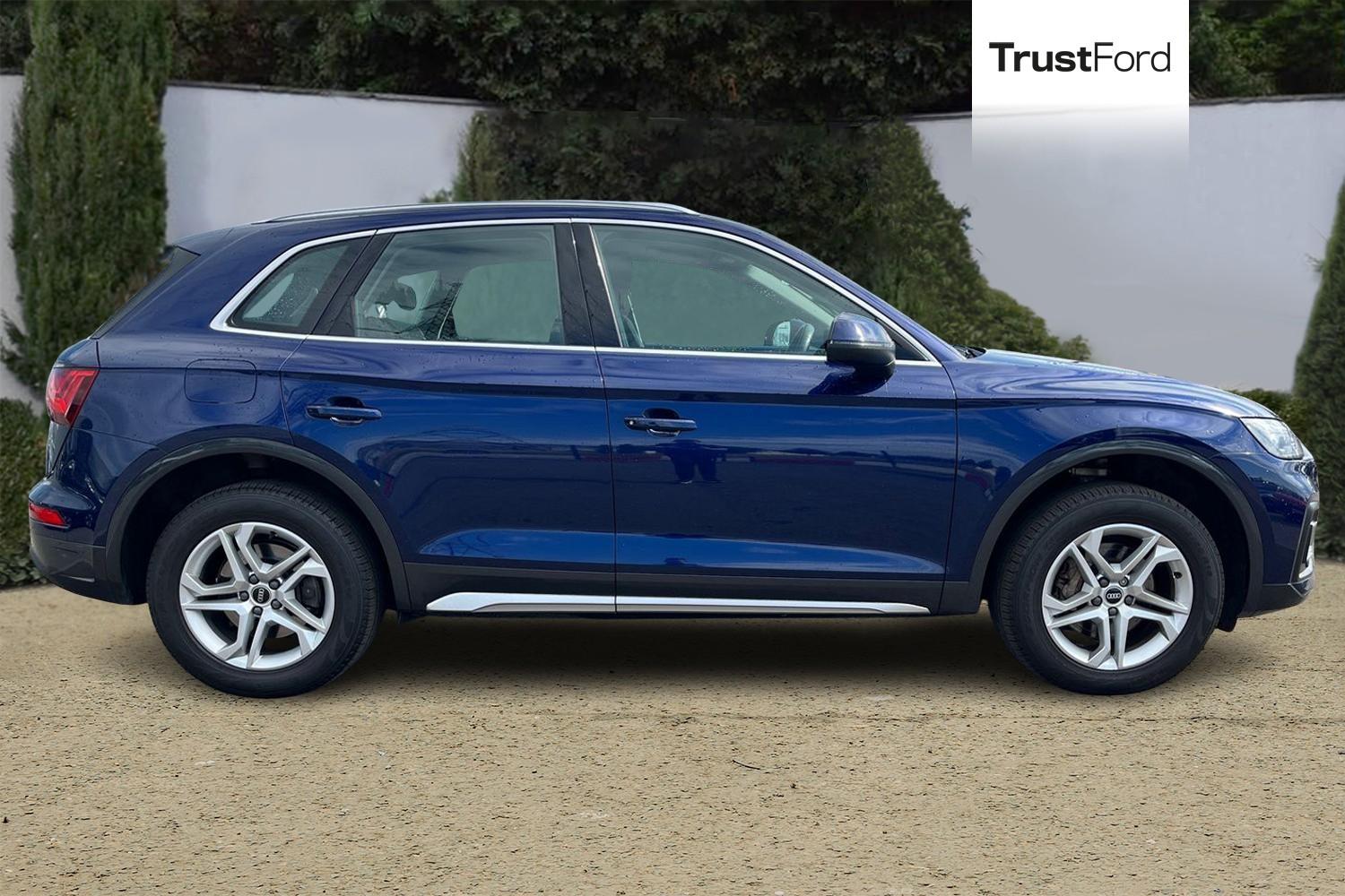 Audi Q5 Photo 2