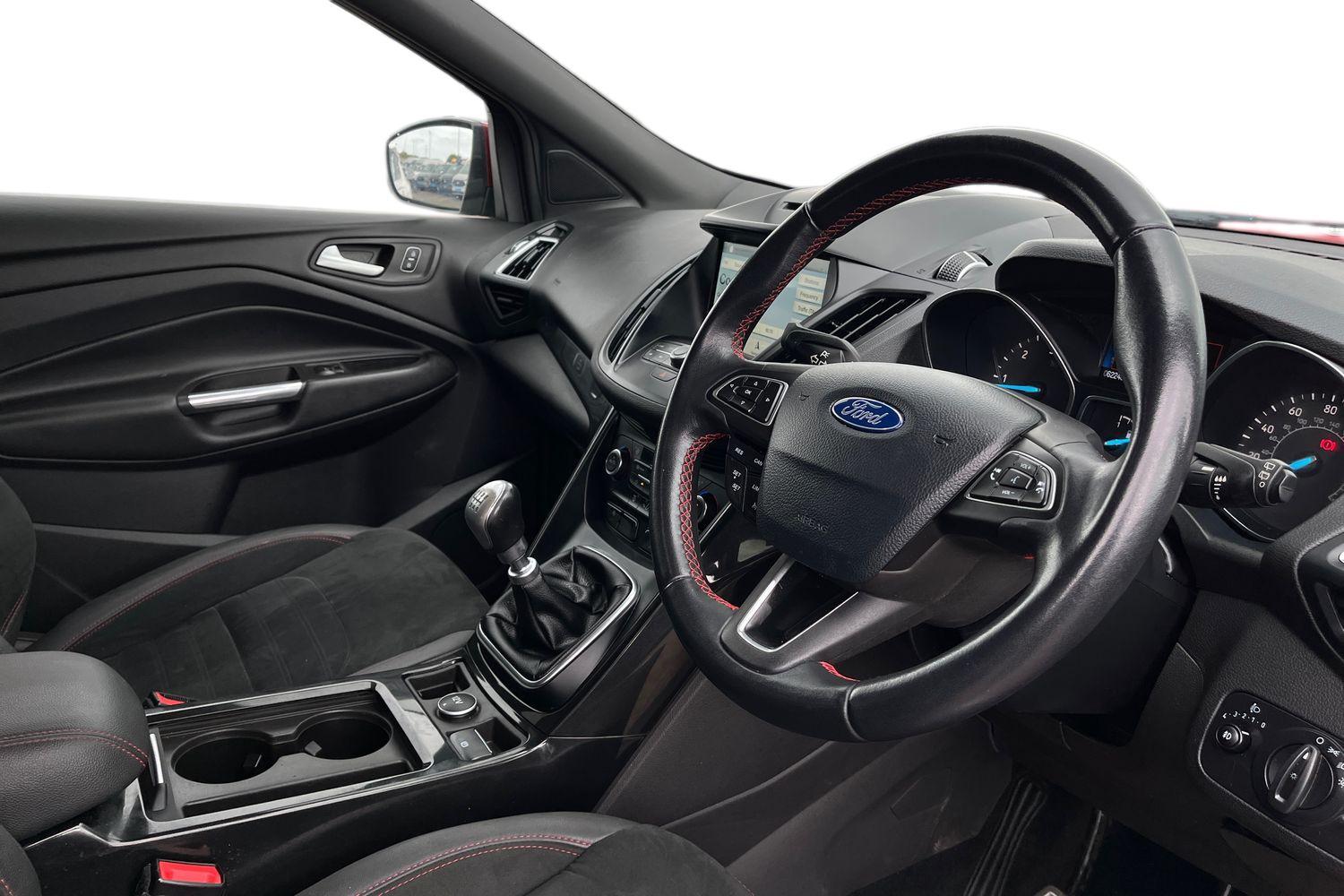 Ford KUGA Photo 8