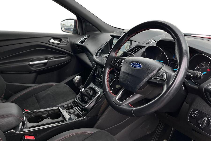 Ford KUGA Photo autoimg-ae1dbe311e4f33cb8d0601ac3909b65959b1e80a.jpg