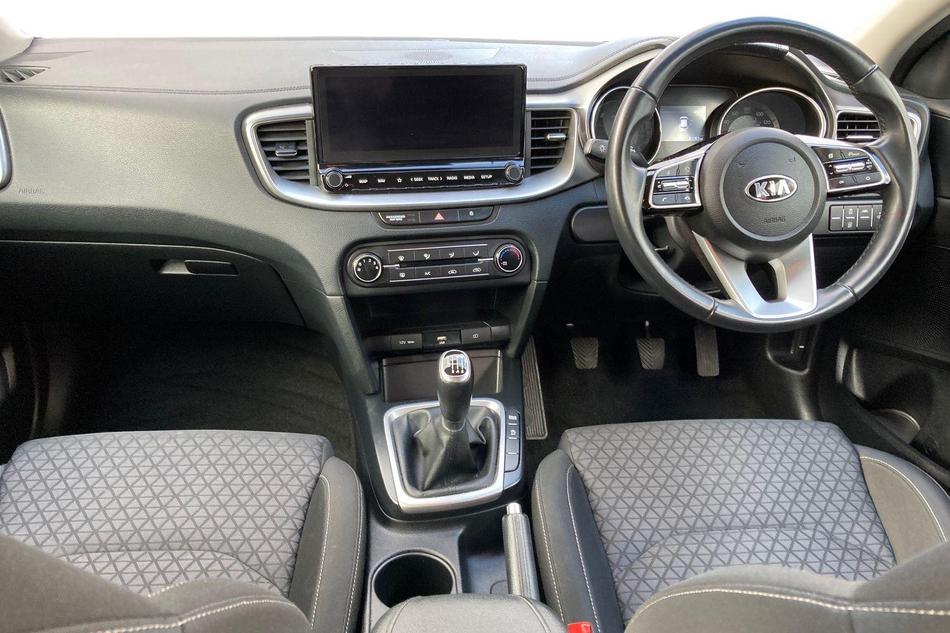 Kia CEED Photo autoimg-ae1ea3becc6e12db23208b4ff32110a796b09776.jpg