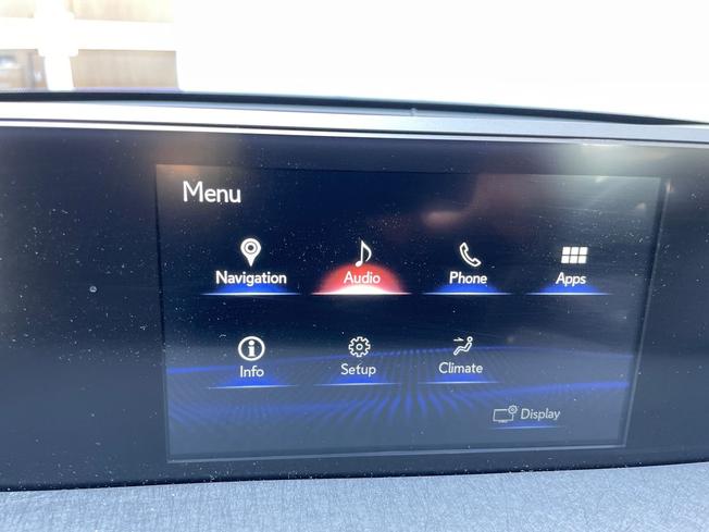 LEXUS UX Photo 34