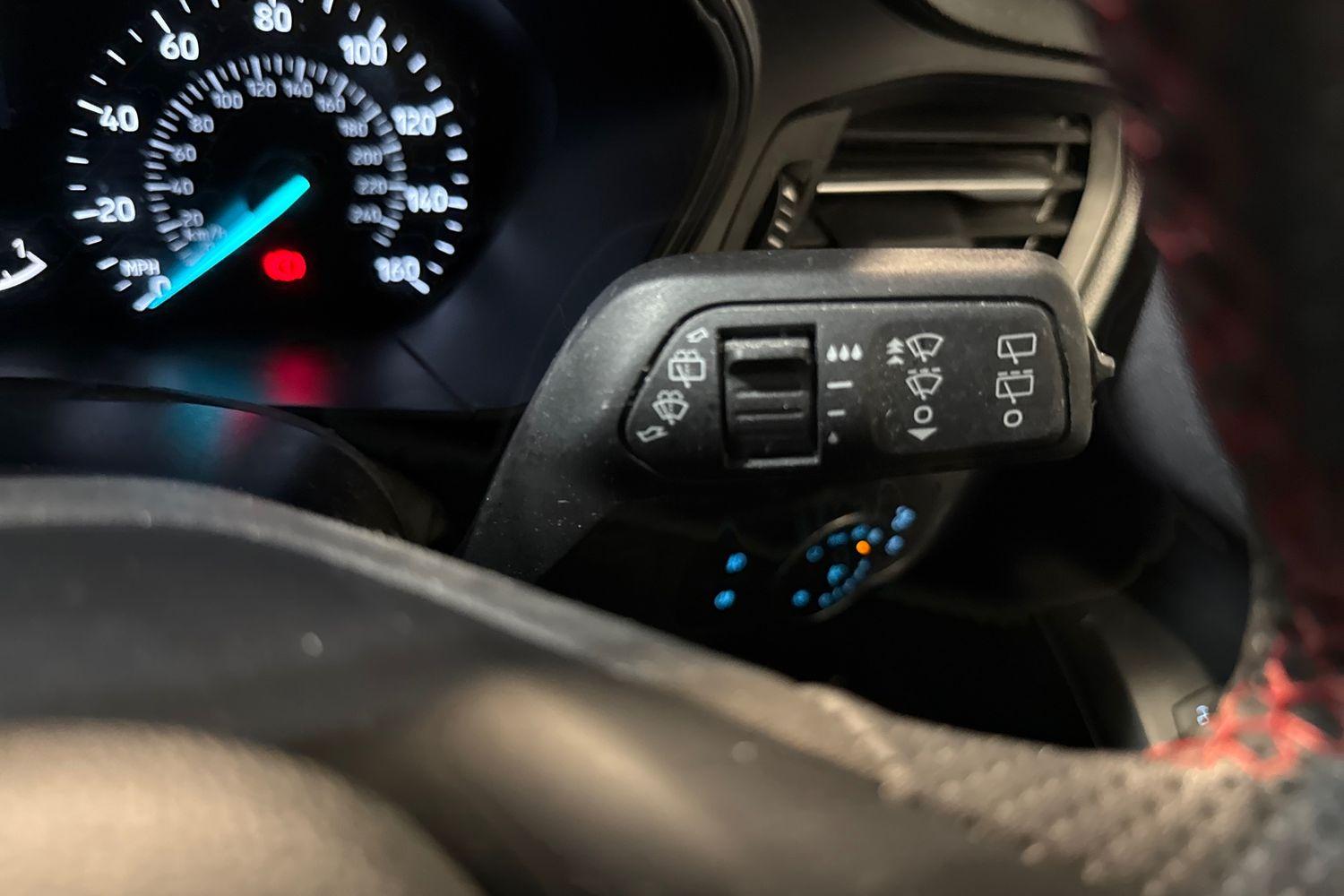 Ford FOCUS Photo 14