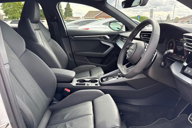 Audi A3 Photo 43