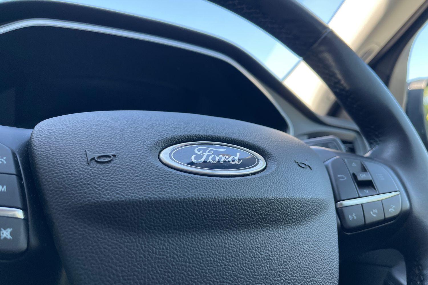 Ford Kuga Photo 38