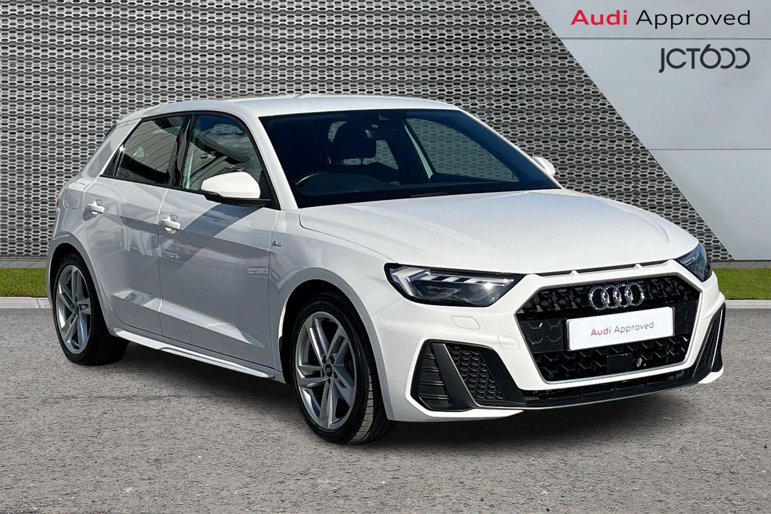 2022 Audi A1