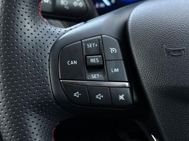 FORD Puma Photo 16