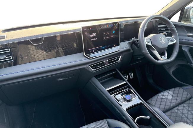 Volkswagen Tiguan Photo 2