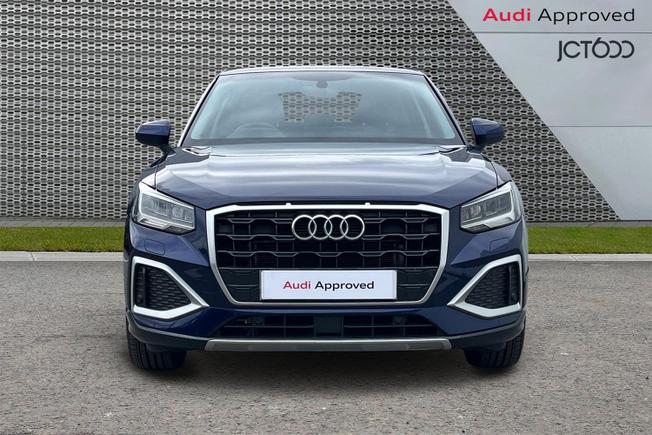 AUDI Q2 Photo 8