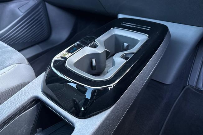 Volkswagen Id.5 Photo 25