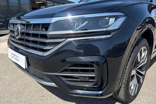 VOLKSWAGEN Touareg Photo 25
