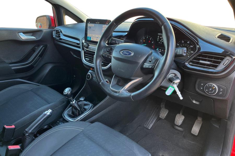 Ford Fiesta Photo autoimg-ae347e16a01e282f985fed36529b3526867dfbf2.jpg