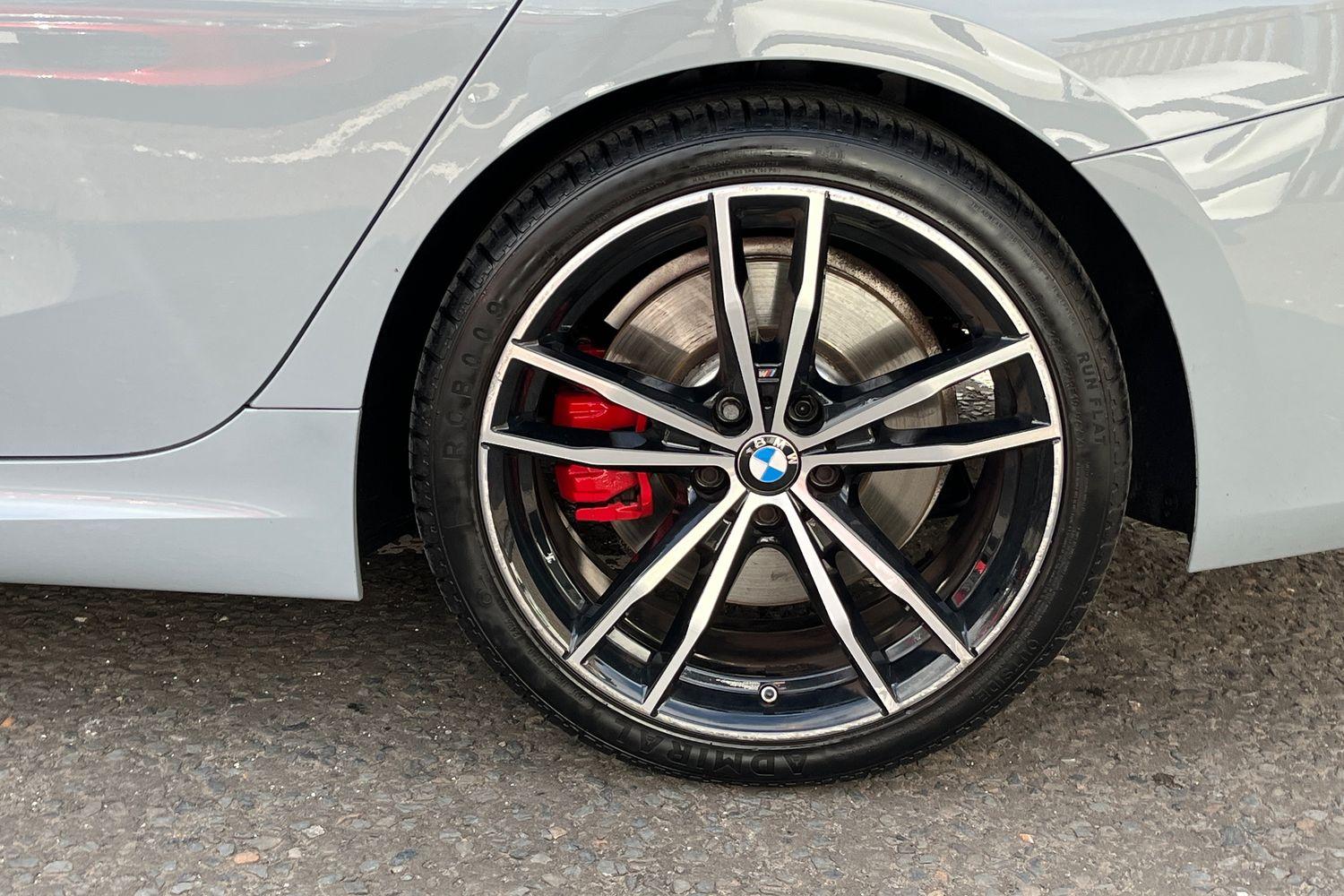 BMW 3 SERIES Photo 7