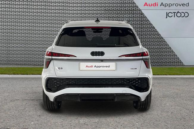 AUDI Q3 Photo 7