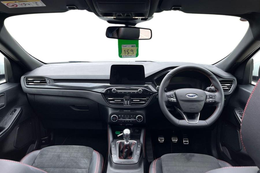 Ford KUGA Photo autoimg-ae3818ad3dd4a9d1dbf4a0daba4b40ea9d01d5be.jpg