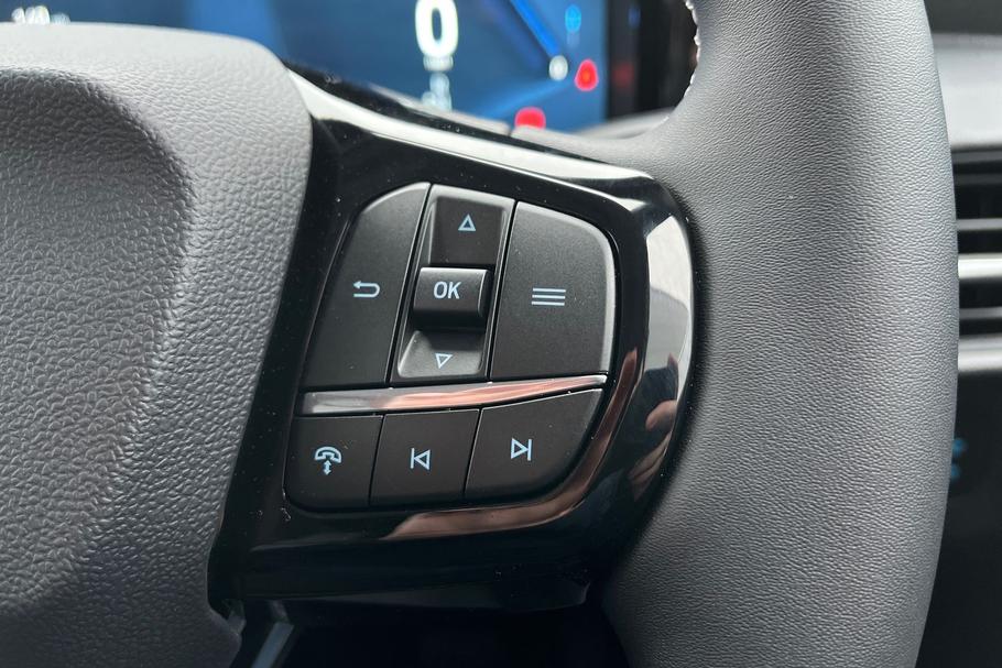 Used FORD TRANSIT COURIER SB75LPY 30