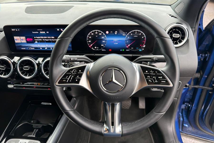 Mercedes-Benz GLA Photo autoimg-ae405b19278d784c9f4d0c5343242546ab194f10.jpg