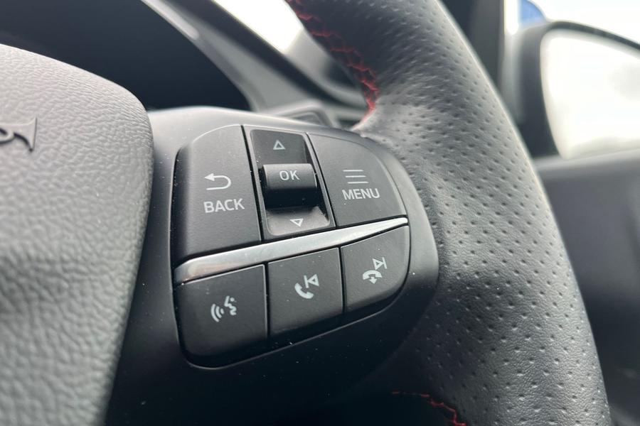Ford KUGA Photo autoimg-ae416ed8572aca045aeb15131f2ca0b8be6e0675.jpg