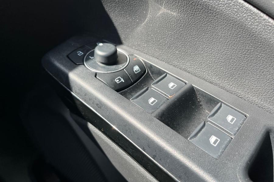 Ford PUMA Photo autoimg-ae492ae849a6b0c4ba907b41f6b495c27d21299a.jpg