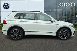 VOLKSWAGEN Tiguan Photo 4