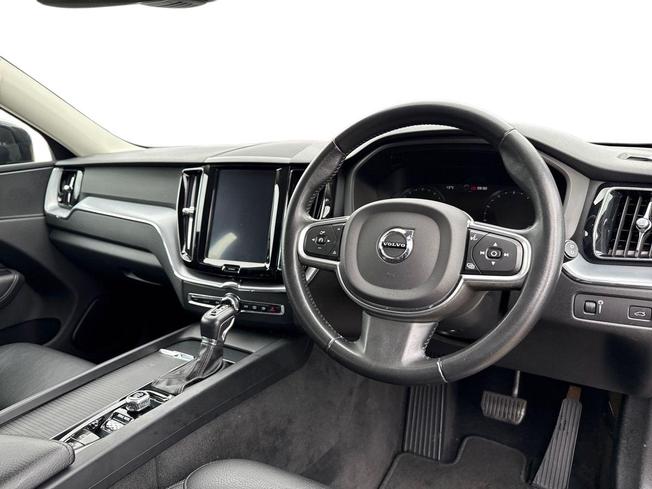 VOLVO XC60 Photo 6