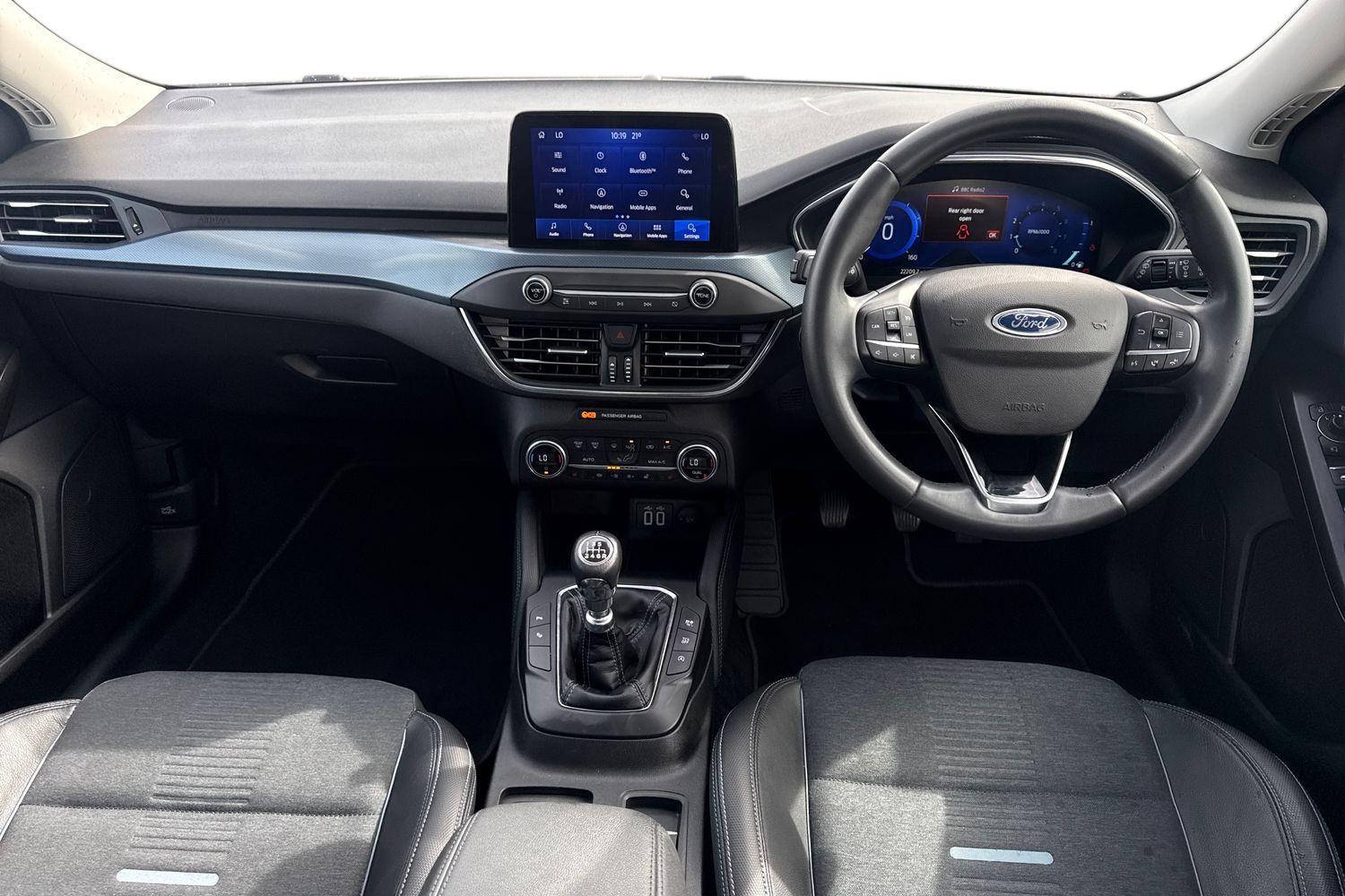 Ford FOCUS Photo 9
