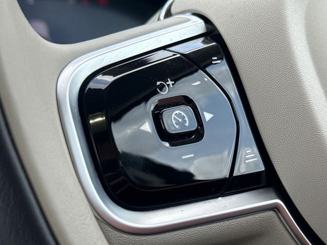 VOLVO Xc90 Photo 16