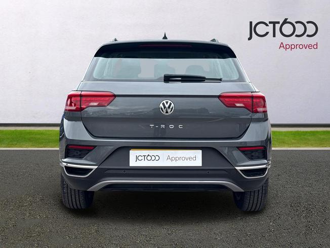 Volkswagen T-Roc Photo 7
