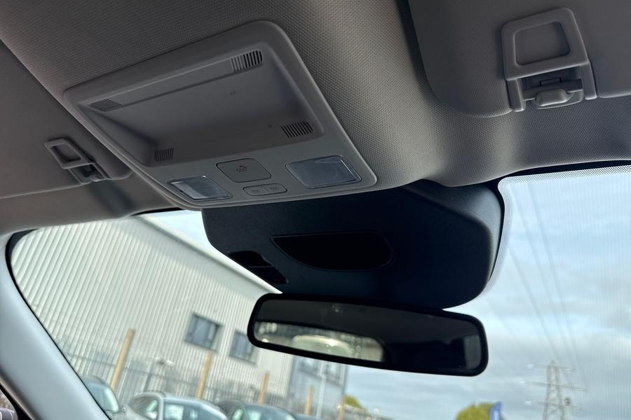 Ford KUGA Photo autoimg-ae5d01ad72e3832fa71246f31fa0f1422b93bdd6.jpg