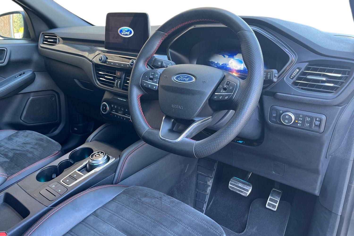 Ford KUGA Photo 8