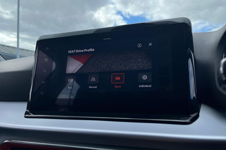 SEAT Arona Photo autoimg-ae606a78e6eb4b0d398a16b33ed363a78d0f8b45.jpg