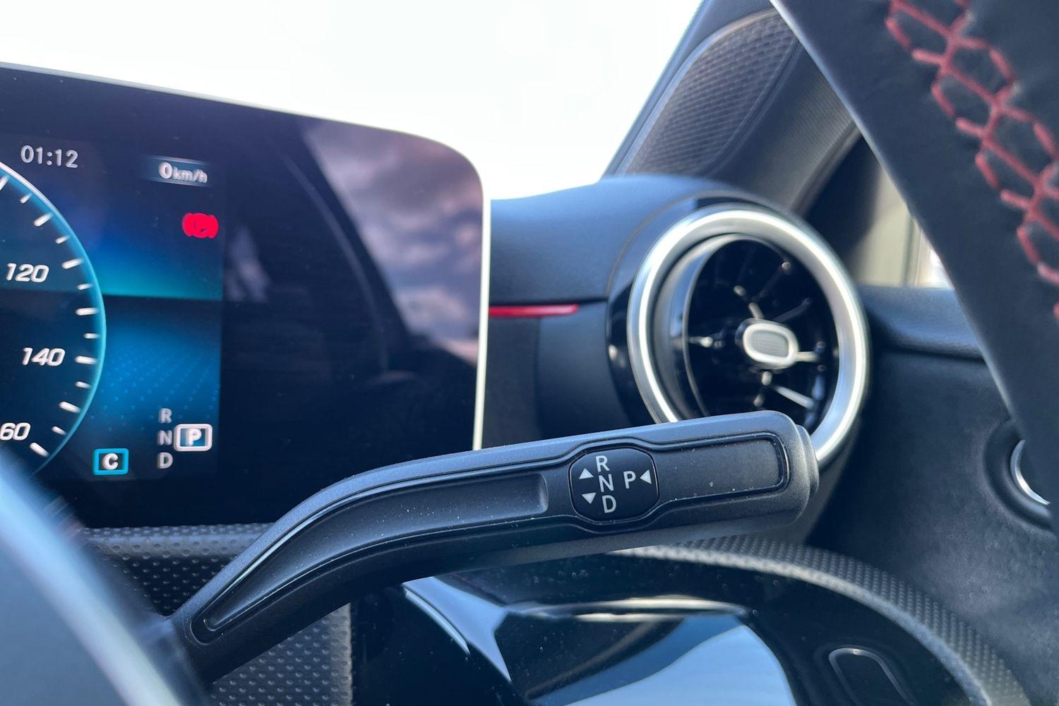 Mercedes-Benz A CLASS Photo 14