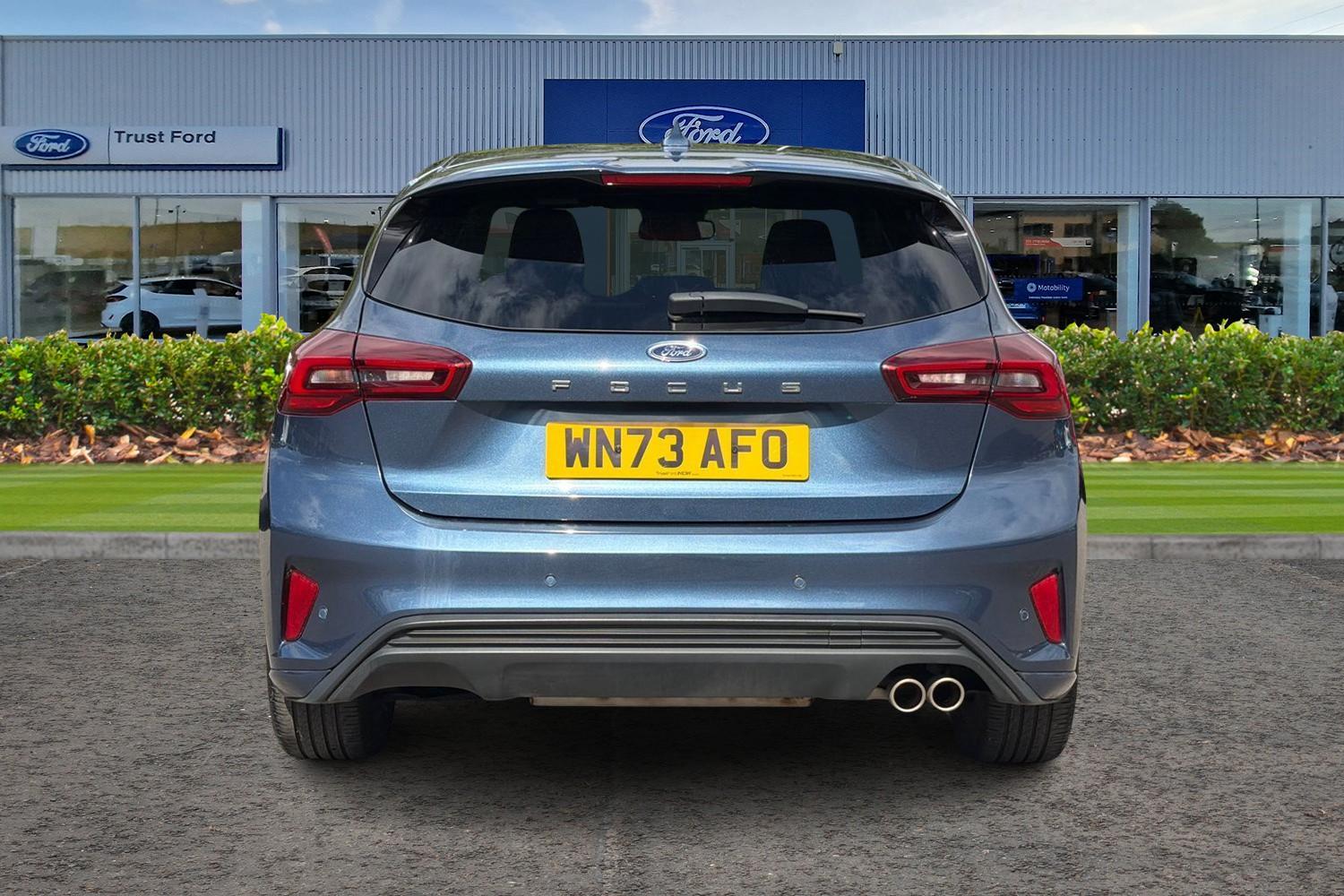 Ford FOCUS Photo 6