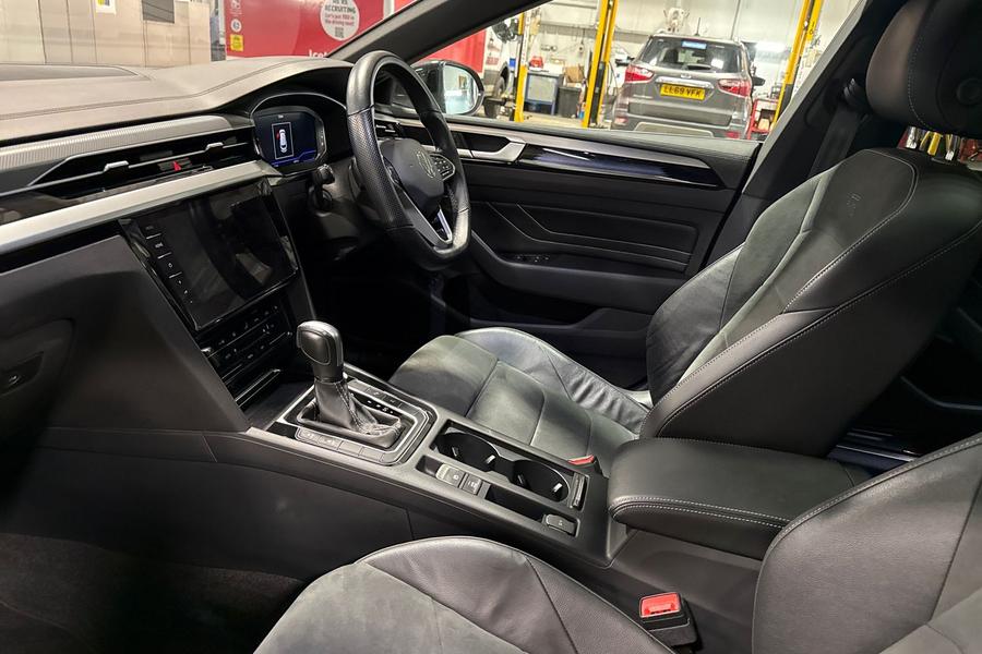 Volkswagen ARTEON Photo autoimg-ae6a2f0f4261562ab4ac96e61bd1ab9042898272.jpg