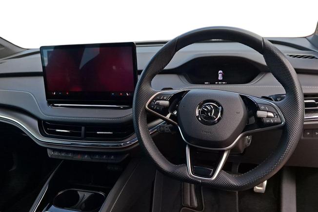 Skoda ENYAQ Photo 11