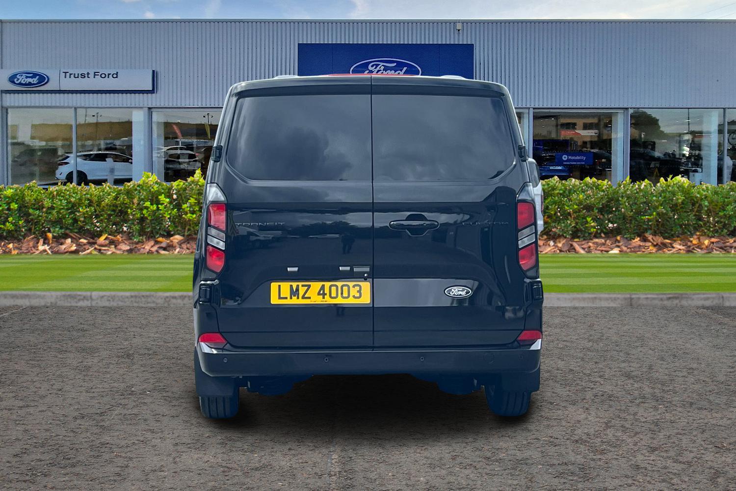 Ford TRANSIT CUSTOM Photo 12