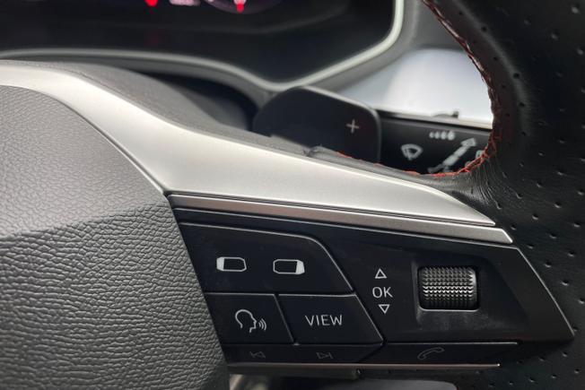 SEAT Arona Photo 17
