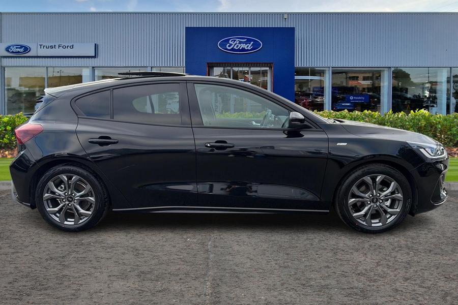 Ford Focus Photo autoimg-ae70eb86aa9b66b6cdfa3f5e9e533df87f0d3ae9.jpg