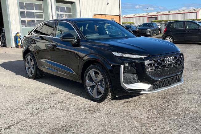 AUDI  Q3 Sportback Photo 22