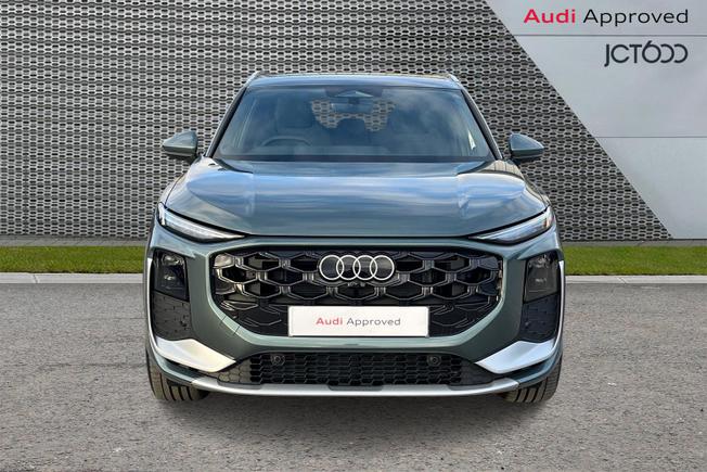 AUDI Q3 Photo 8