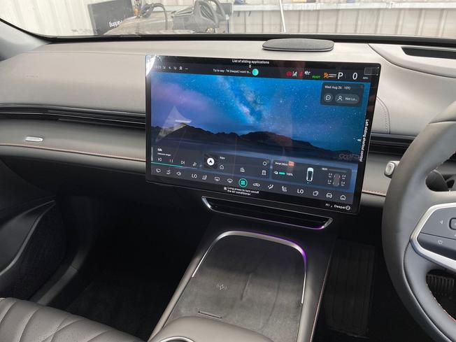 CHANGAN Deepal S07 Photo 14