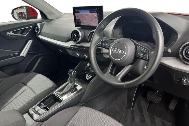 AUDI Q2 Photo 6