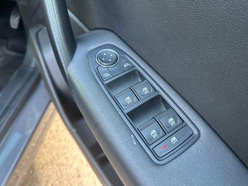 Renault CAPTUR Photo autoimg-ae83af23c6ef05ad6afe8f62273534bdde5b3dd7.jpg