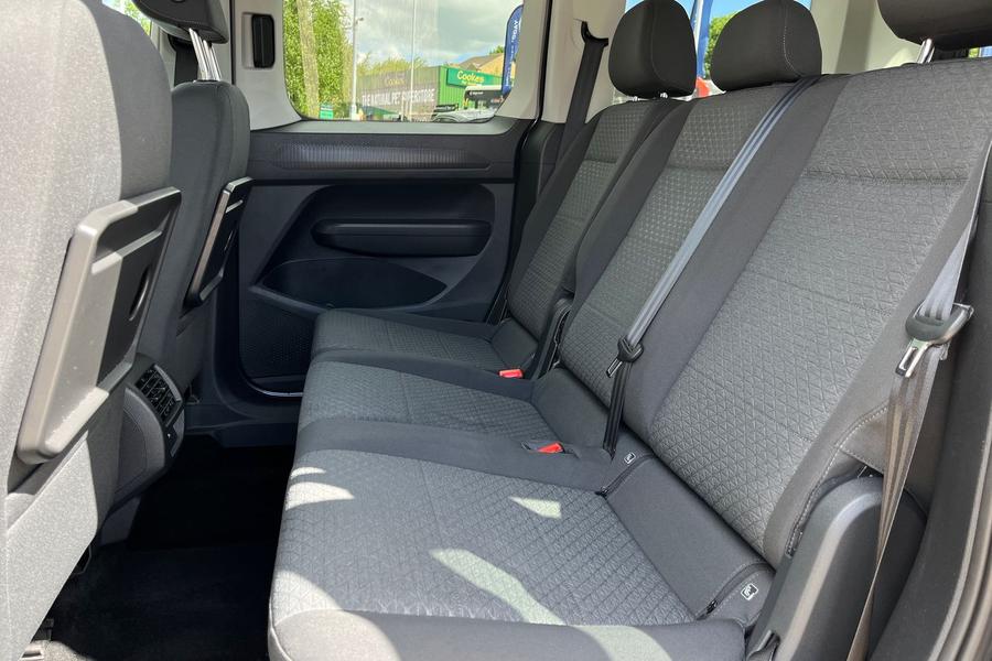 Ford TOURNEO CONNECT Photo autoimg-ae876462176b3dede737d04edd14bc717b23747c.jpg