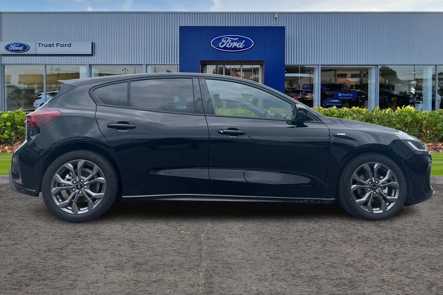 Ford FOCUS Photo autoimg-ae8878d91f1839776bad5f47b9998be94e8361cc.jpg