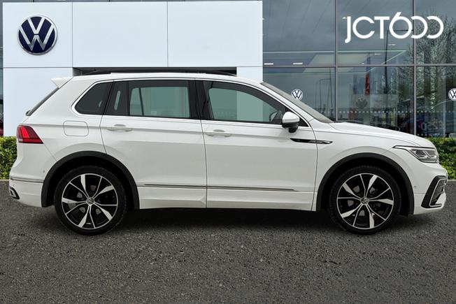 VOLKSWAGEN Tiguan Photo 4