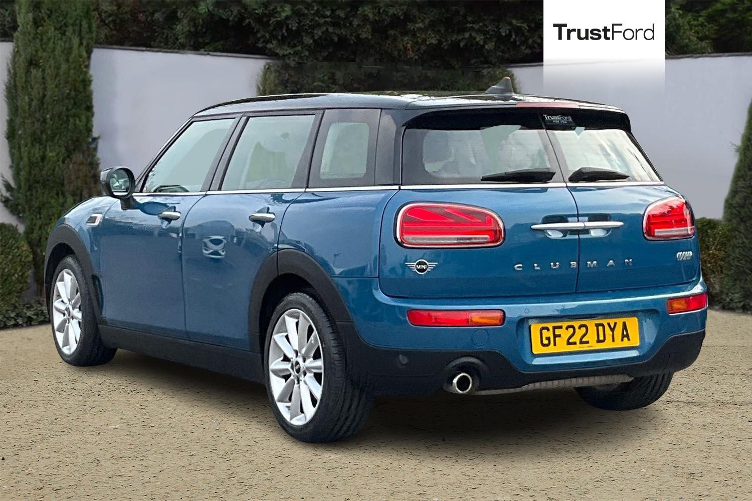MINI Clubman Photo 1