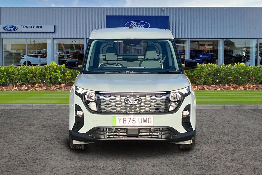 Used Ford E-Transit Courier YB75UWG 11