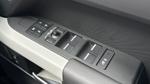 Land Rover Defender Photo 24