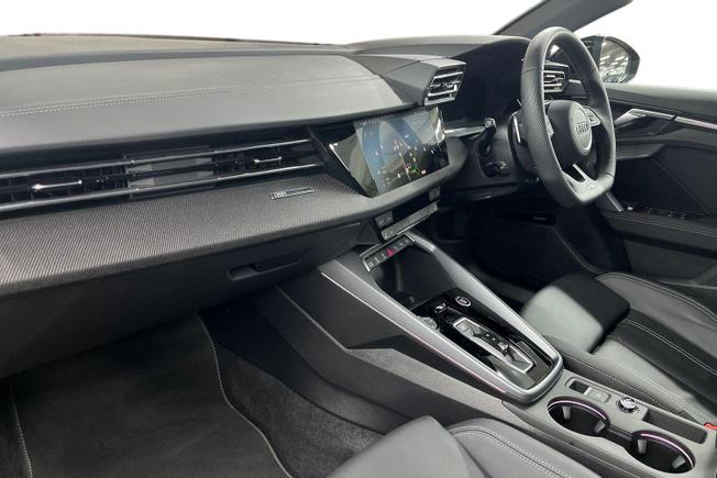 AUDI A3 Photo 2