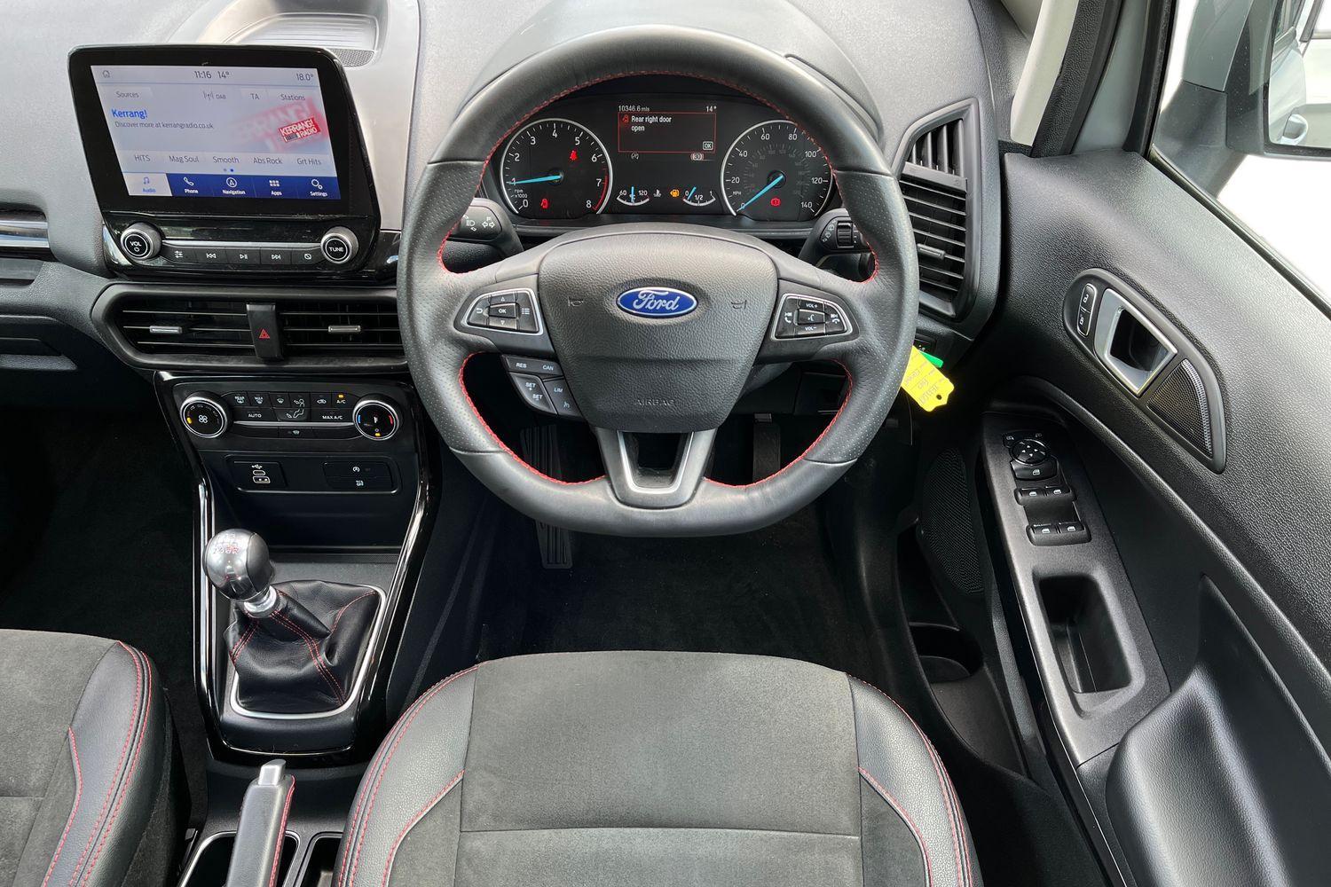 Ford ECOSPORT Photo 10